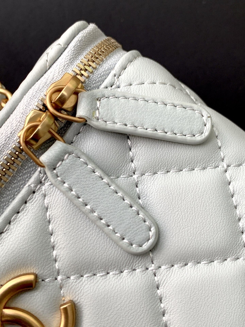 Ch**el cosmetic bags